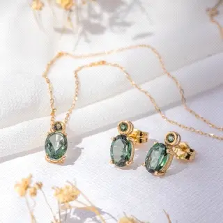 collar oro y topacio                                                                                