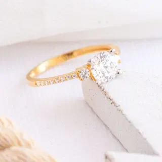 Anillo Luz infinita Oro 18k                                                                                                     