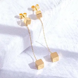 ORO PENDIENTE SEÑORA                                                                                