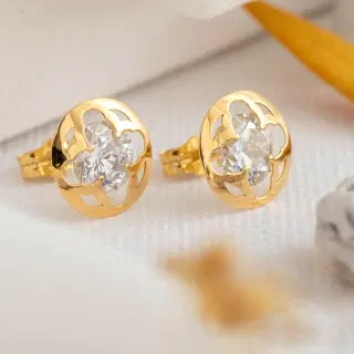 ORO PENDIENTE SEÑORA                                                                                